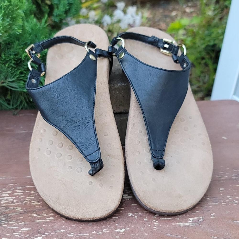 VIONIC Women's Kirra Thong Sandals Black Leather 8